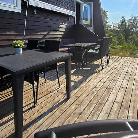 5 Bedroom In