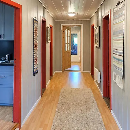 5 Bedroom In Norheimsund